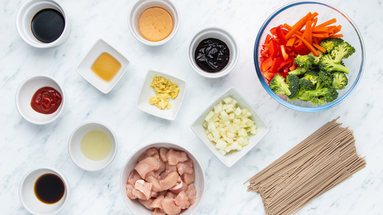 chicken yakisoba ingredients 