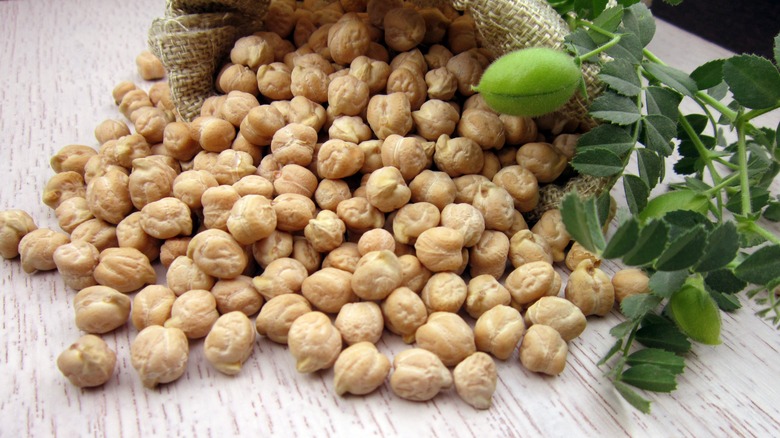 A sack of chickpeas