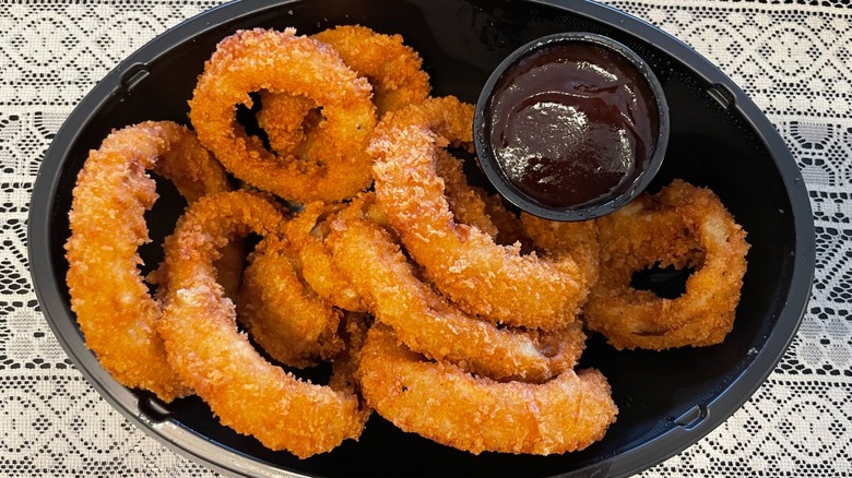 Applebee's Crunchy Onion Rings appetizer