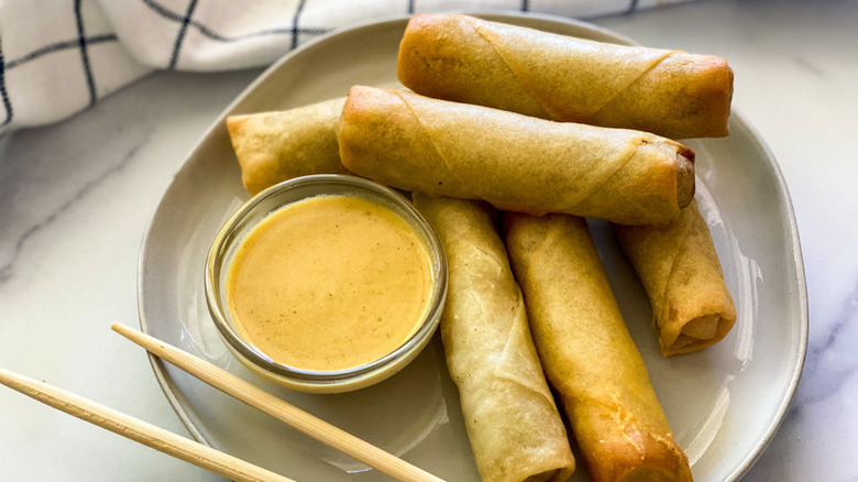 egg rolls with mustard