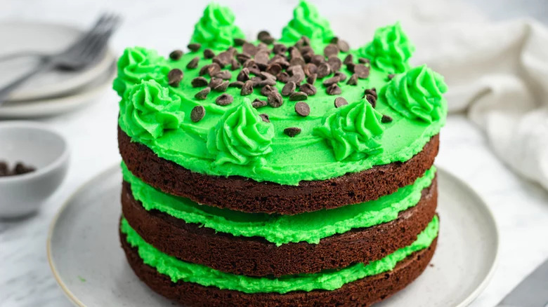 Green frosting chocolate cake