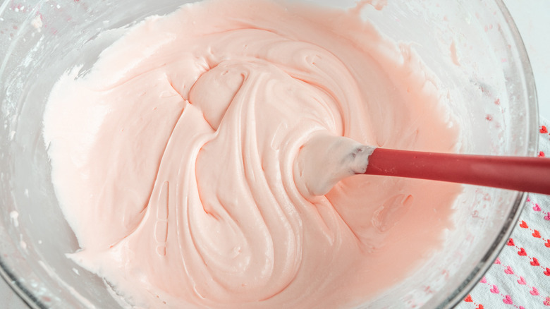 cherry buttercream frosting