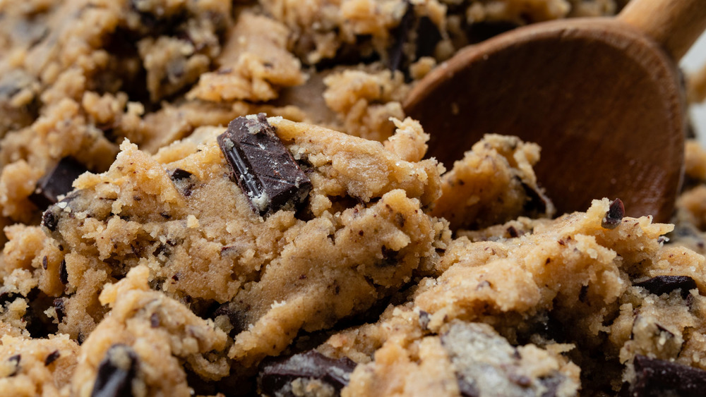 chocolate chip cookie dough