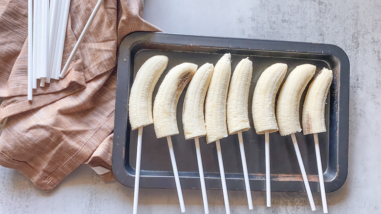 bananas on a tray