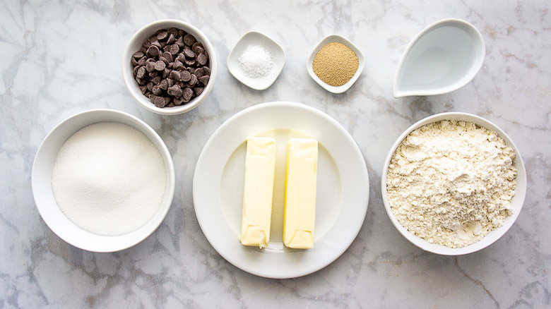 ingredients to make laminated pastries