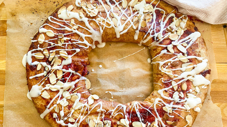 kringle on baking sheet 