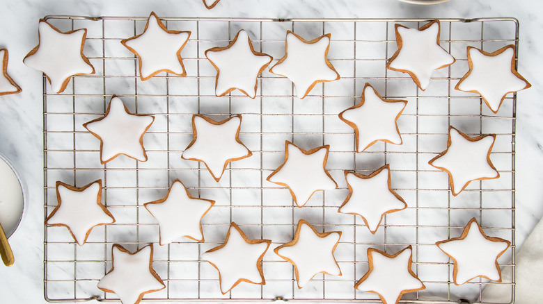 cookies on a wire rack 