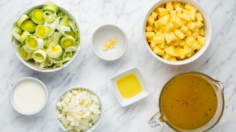 Ingredients for potato-leek soup