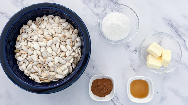 cinnamon sugar pumpkin seed ingredients