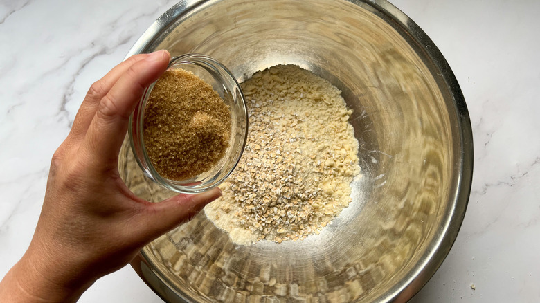 crumble in a bowl 