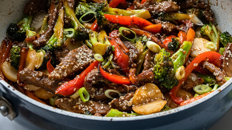 beef stir fry in pan