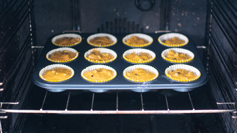 cupcakes in oven