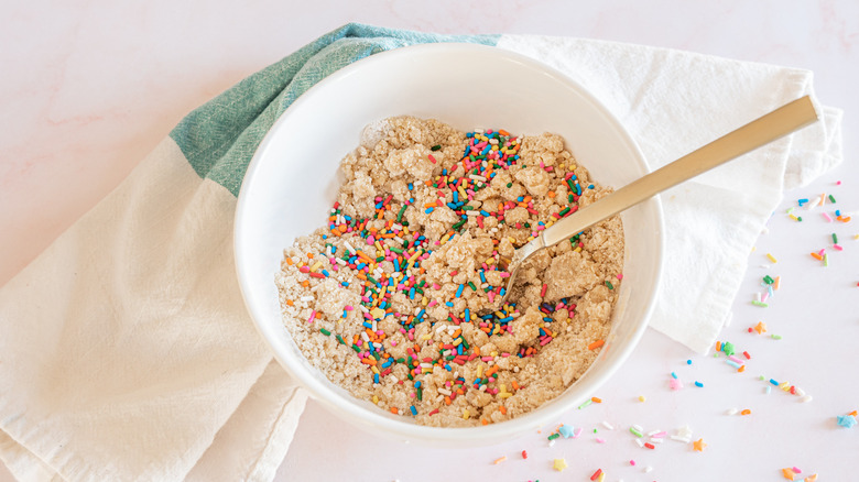 streusel topping for funfetti coffee cake