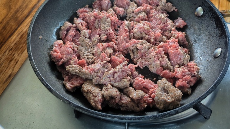 skillet of ground beef