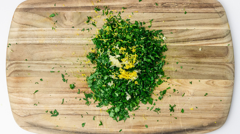 parsley with lemon and garlic 