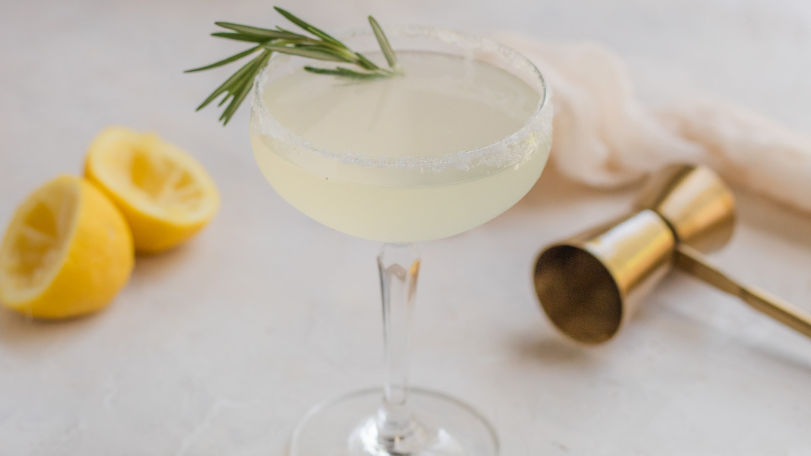 Lemon Drop Martini - Shake Drink Repeat