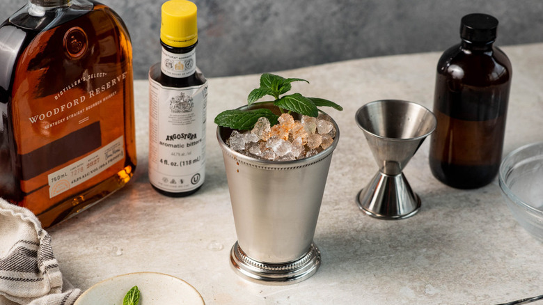 mint julep with bitters