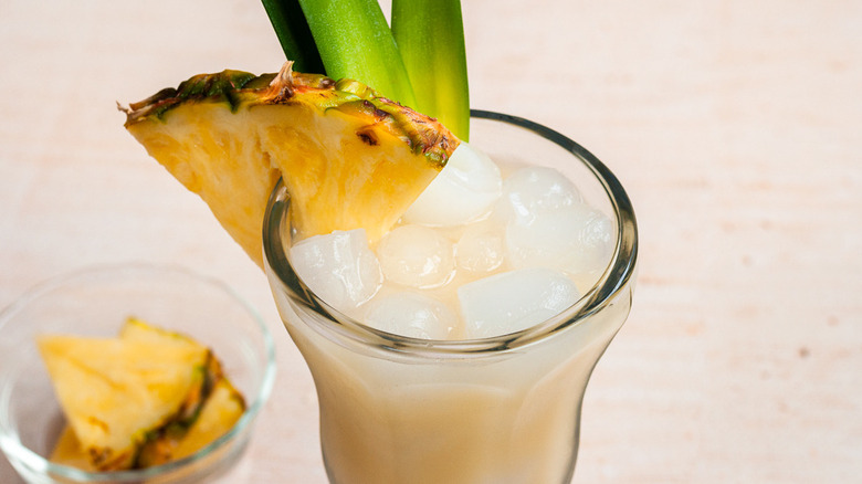 painkiller with fresh pineapple