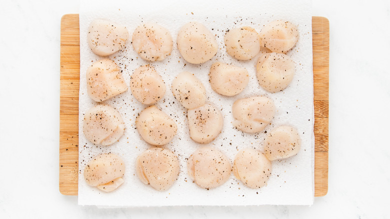 seasoned scallops on board