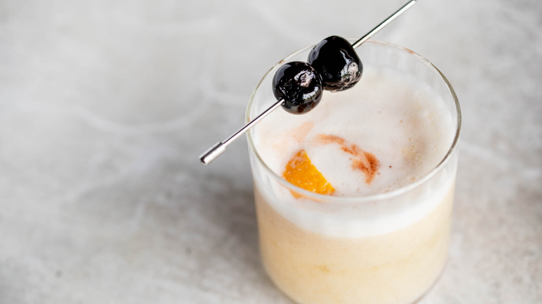 classic whiskey sour in glass 