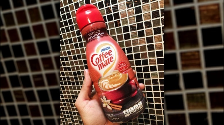 Coffee Mate cinnamon vanilla creme creamer bottle