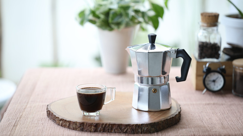 Moka pot with espresso