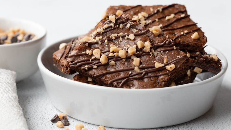 brownie brittle with toffee pieces