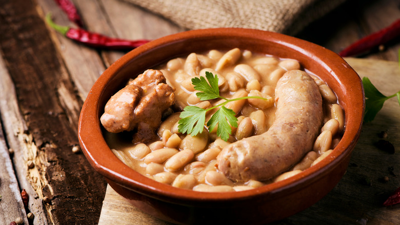 A dish of cassoulet.