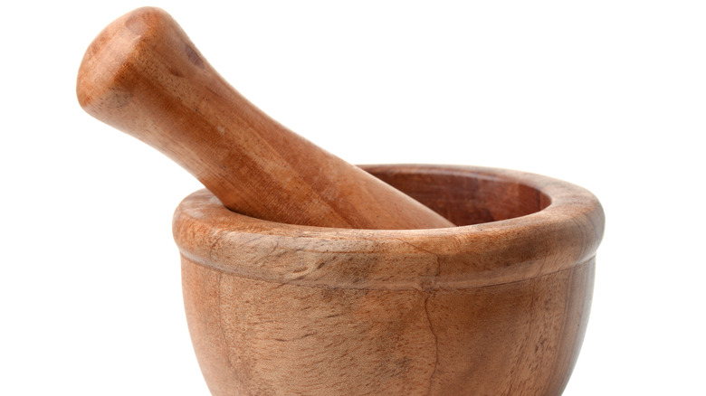 mortar and pestle