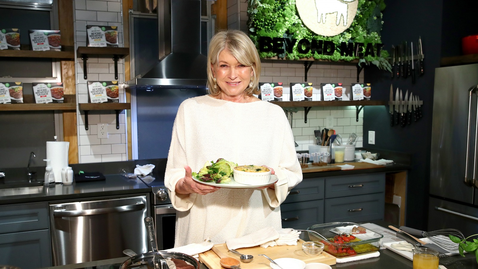 Martha Stewart Headlines Cooking Theater