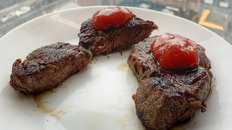 Steak with ketchup