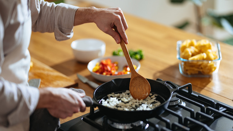 pan of caramelized onions