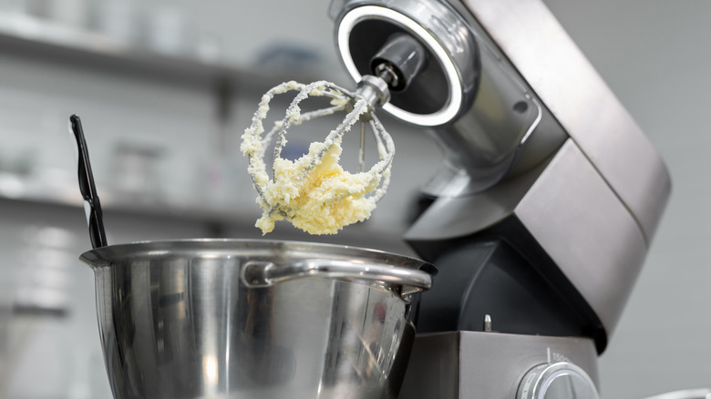 Mixer with sugar and butter