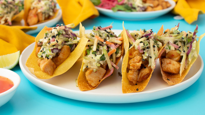 chicken wonton tacos on plate