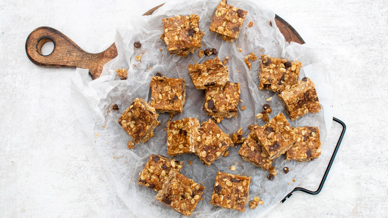 copycat chocolate peanut butter Heavenly Hunks squares