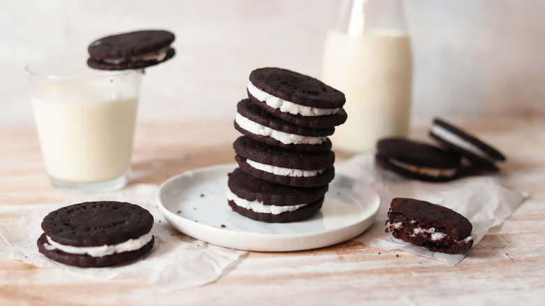 homemade oreo cookies