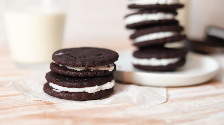 homemade oreo cookies