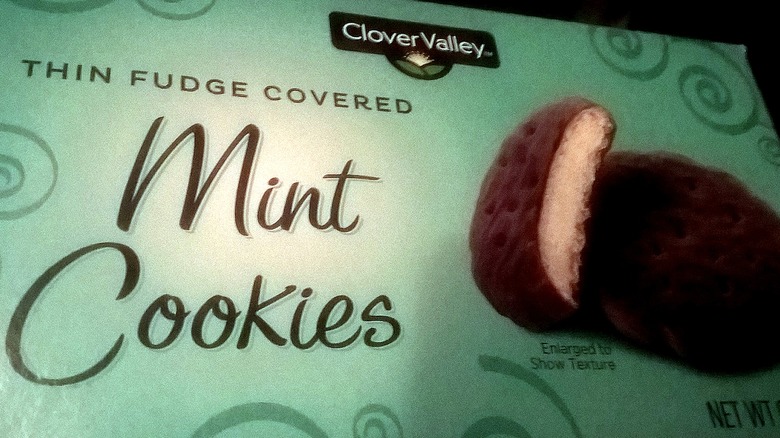 Clover Valley Mint Thin Cookies