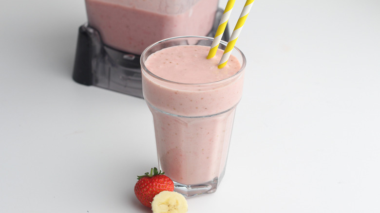 smoothie in a glass