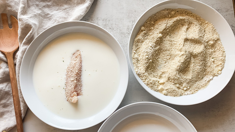 Breaded chicken in milk