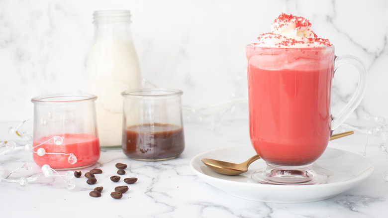 red velvet latte in glass