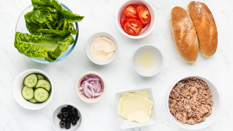 ingredients for tuna vegetable sandwich