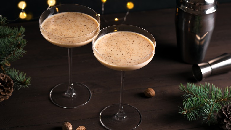 Glasses of eggnog with nutmeg 