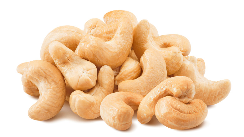 Pile of cashews