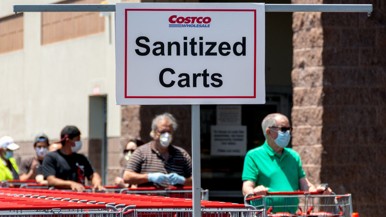 Sign for sanitized shopping carts