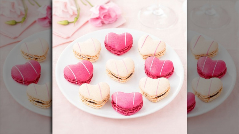 Tipiak heart-shaped Macarons