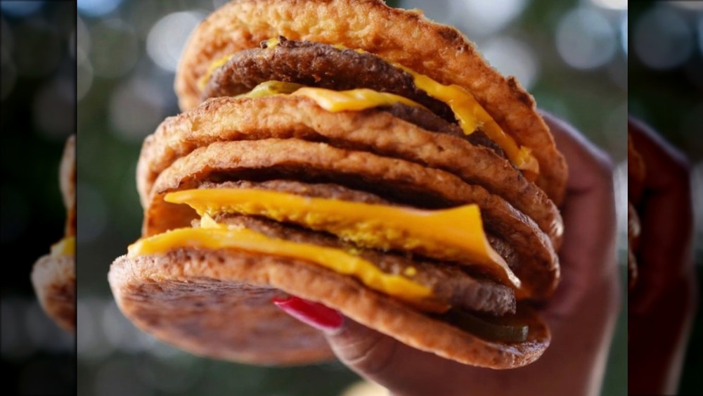 Cauliflower thins in a hamburger