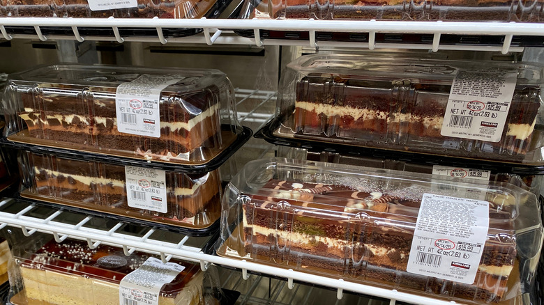 Costco tuxedo chocolate mouse cakes