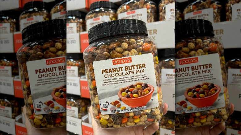 Costco's peanut butter chocolate trail mix