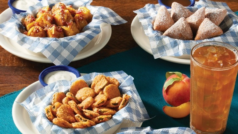 Cracker Barrel Just Announced Some Major Menu Changes   New But Not Too New New 1661298942 